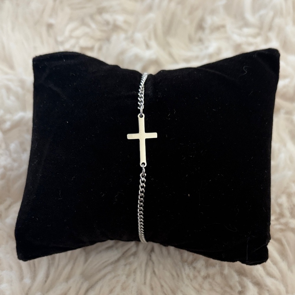 Silver Cross Bracelet